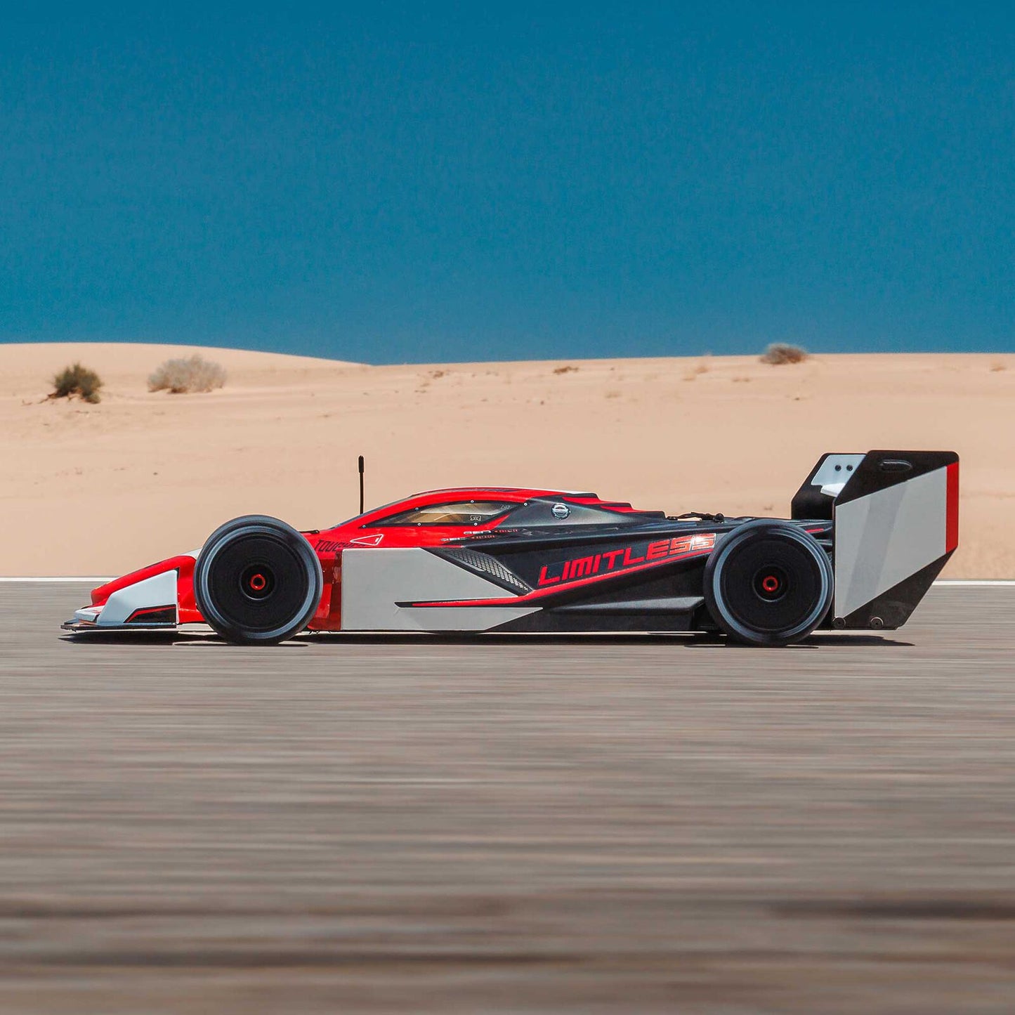 1/7 LIMITLESS 120 8S BLX SPEED MACHINE RTR w AVC, Red/Black