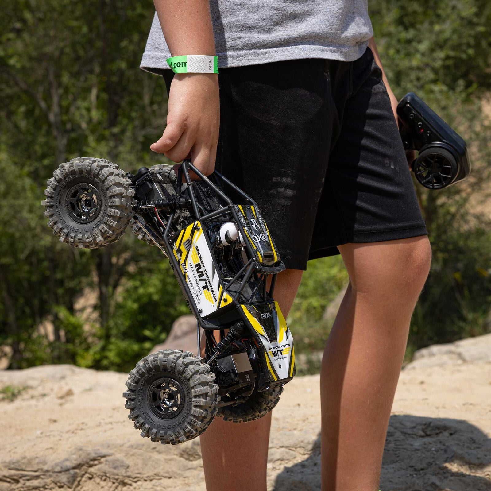 UTB18 Capra 4WS 1/18th 4x4 RTR, Yellow - Xtreme RC