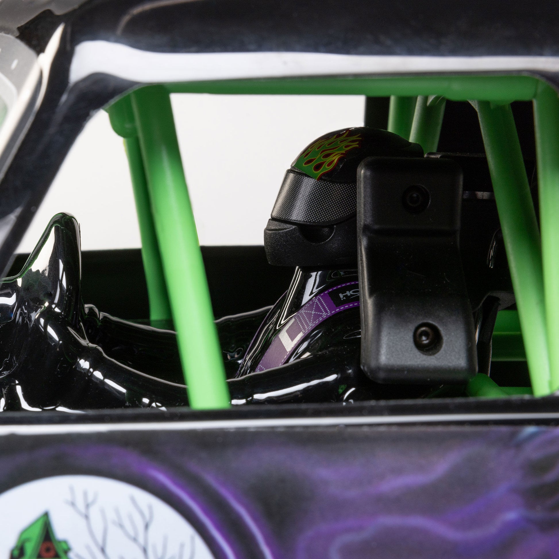 LMT 2.0: 4wd Solid Axle Monster Truck RTR - Grave Digger - Xtreme RC