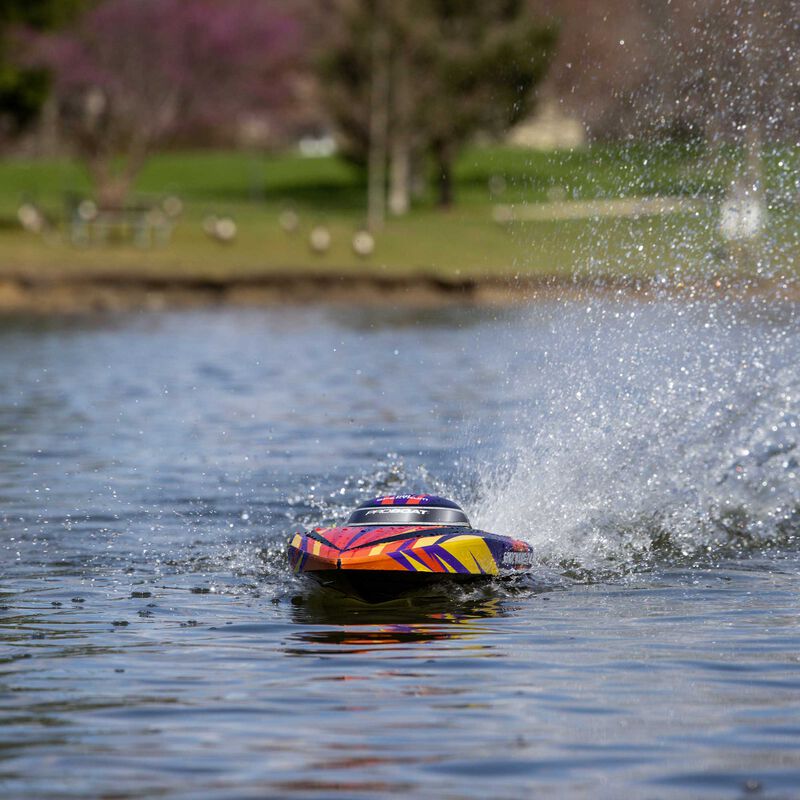 Sonicwake 24" Self-Righting Brushless Deep-V RTR (Battery & Charger Included), Red - Xtreme RC