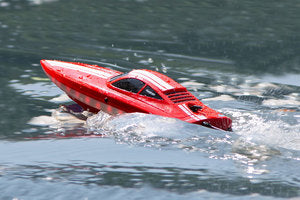 LightWave Electric Micro RTR Boat; Red - Xtreme RC