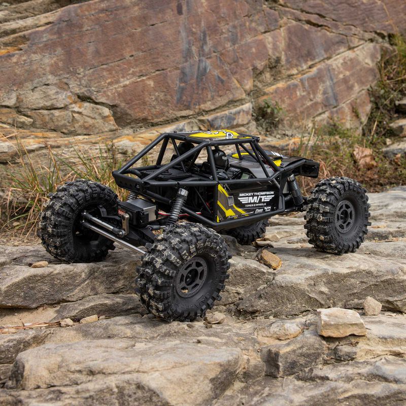 1/10 UTB10 Capra 1.9 4WS 4X4 Unlimited Trail Buggy Brushed RTR, Yellow - Xtreme RC