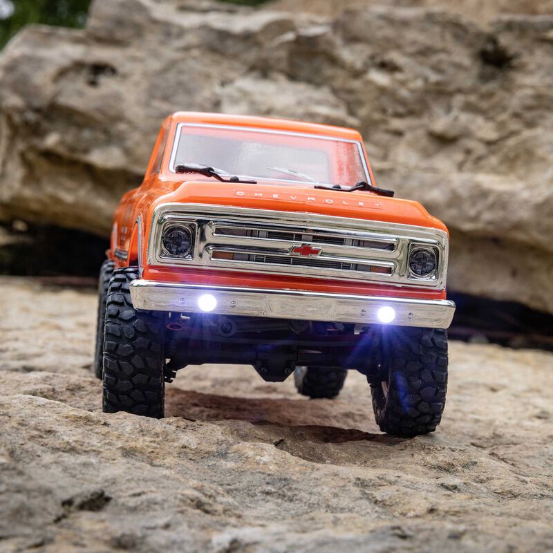 1/24 SCX24 1967 Chevrolet C10 4WD Truck RTR, Orange - Xtreme RC