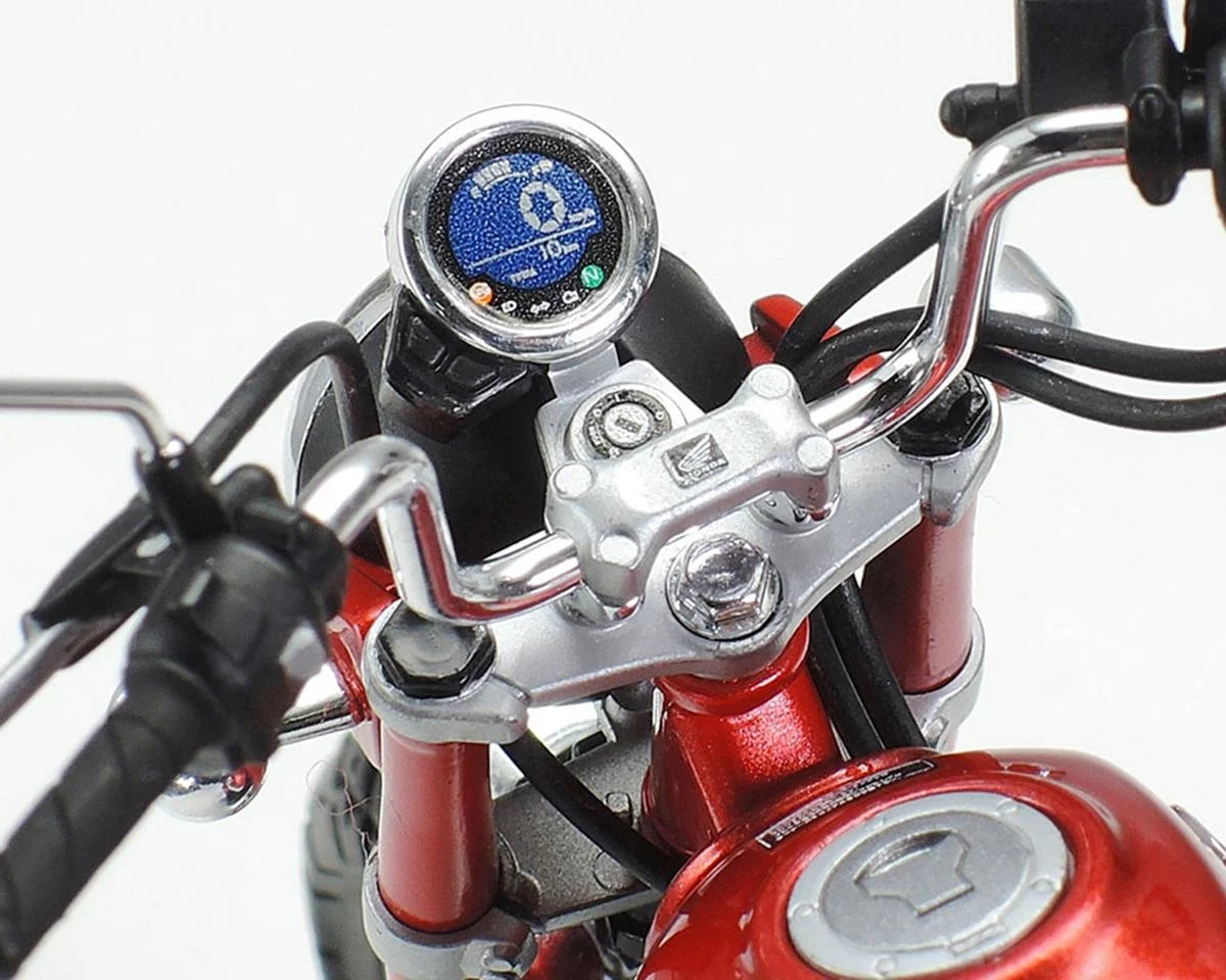 1/12 Honda Monkey 125 Motorcycle Plastic Model Kit